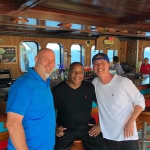 Meet your Posher, Javier